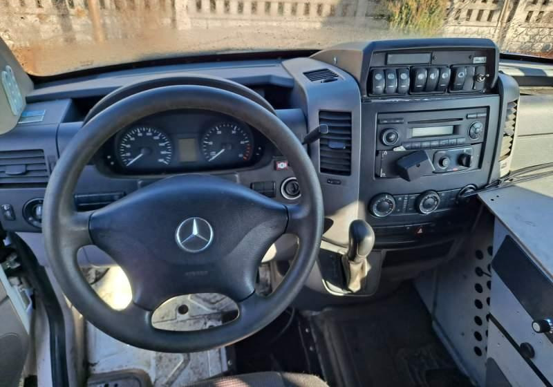 Микроавтобус, Пассажирский фургон Mercedes-Benz Sprinter 513 City: фото 6