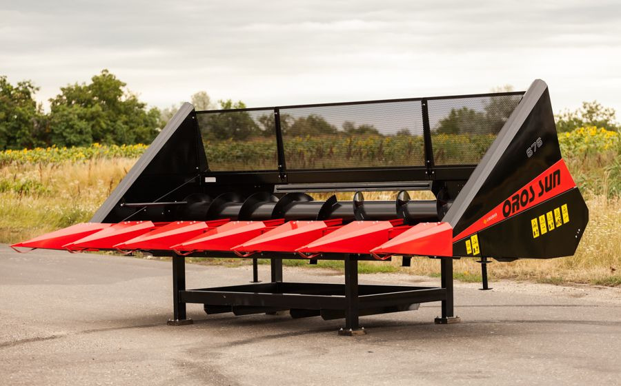 Oros SUN 876 8 rzędowy, Nowe Przystawki do zbioru słonecznika, - Жатка для подсолнечника: фото 4 Oros SUN 876 8 rzędowy, Nowe Przystawki do zbioru słonecznika, - Жатка для подсолнечника: фото 4