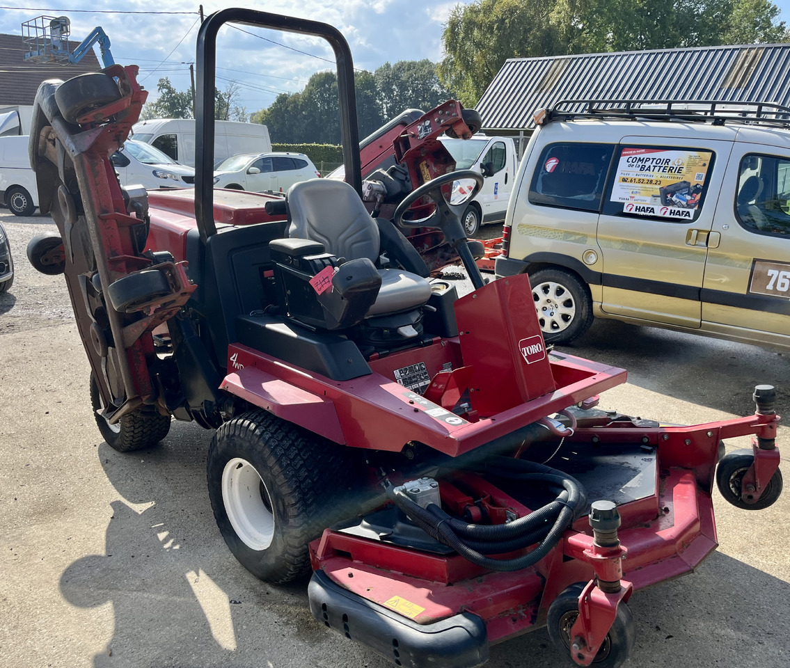 TORO 4000d 4000 d groundsmaster - Газонокосилка: фото 4 TORO 4000d 4000 d groundsmaster - Газонокосилка: фото 4