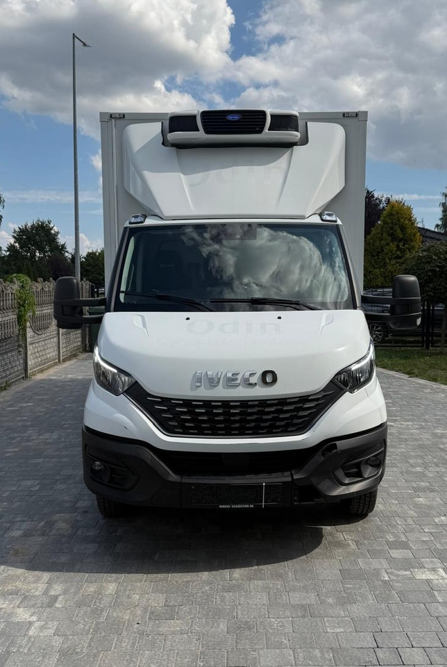 IVECO 40C18 BE COMBI – chłodnia z windą, kat. B+E, polift, 2019 rok - Фургон-рефрижератор: фото 2 IVECO 40C18 BE COMBI – chłodnia z windą, kat. B+E, polift, 2019 rok - Фургон-рефрижератор: фото 2