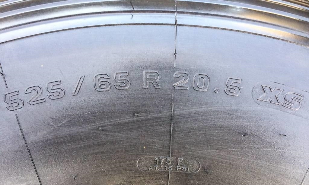 Michelin 525/65R20.5 XS - NEW - Шина для Сельскохозяйственной техники: фото 5 Michelin 525/65R20.5 XS - NEW - Шина для Сельскохозяйственной техники: фото 5