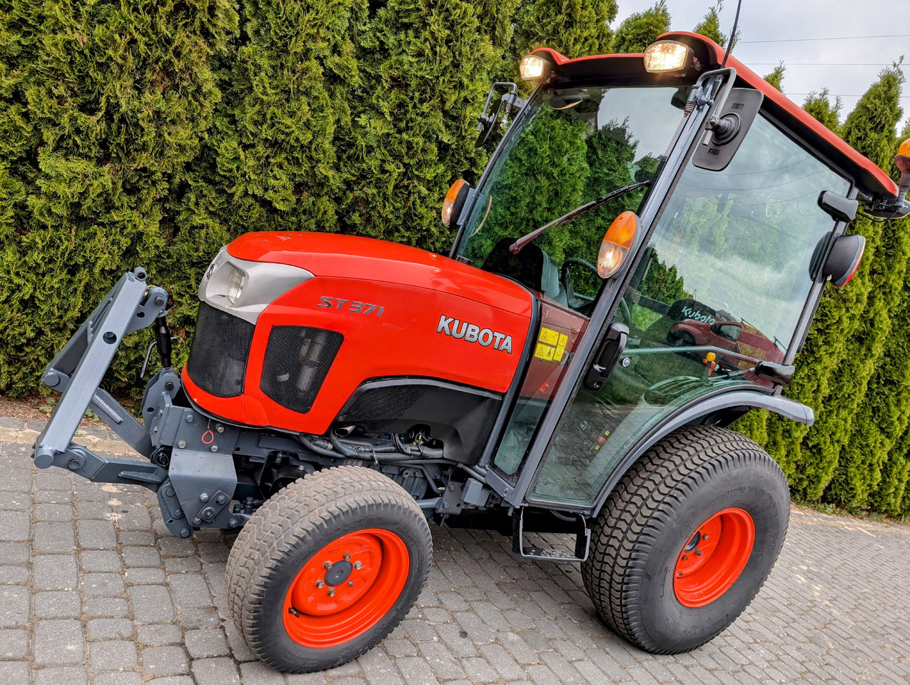 Kubota ST371 - Сельскохозяйственная техника: фото 3 Kubota ST371 - Сельскохозяйственная техника: фото 3