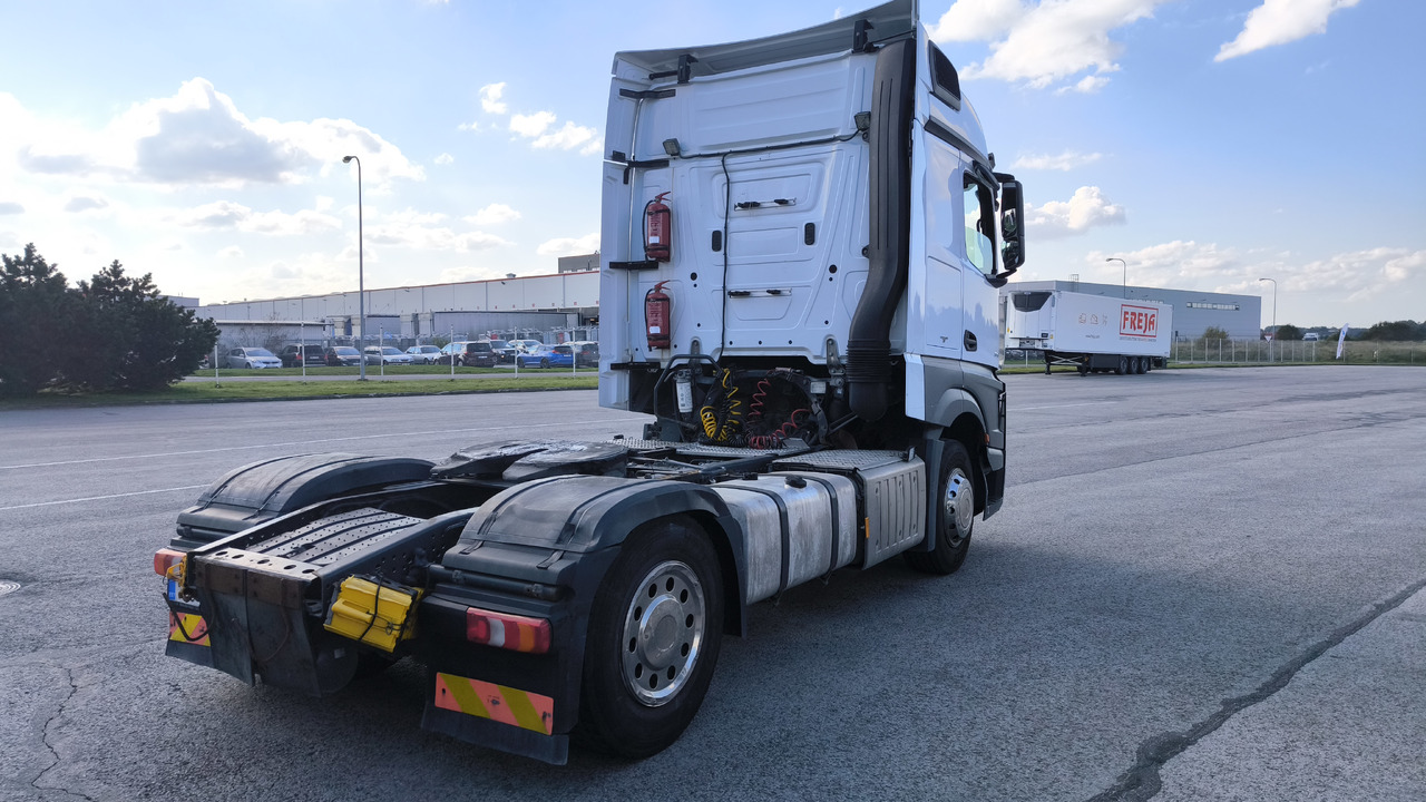 MERCEDES-BENZ Actros 1845 - Тягач: фото 4 MERCEDES-BENZ Actros 1845 - Тягач: фото 4