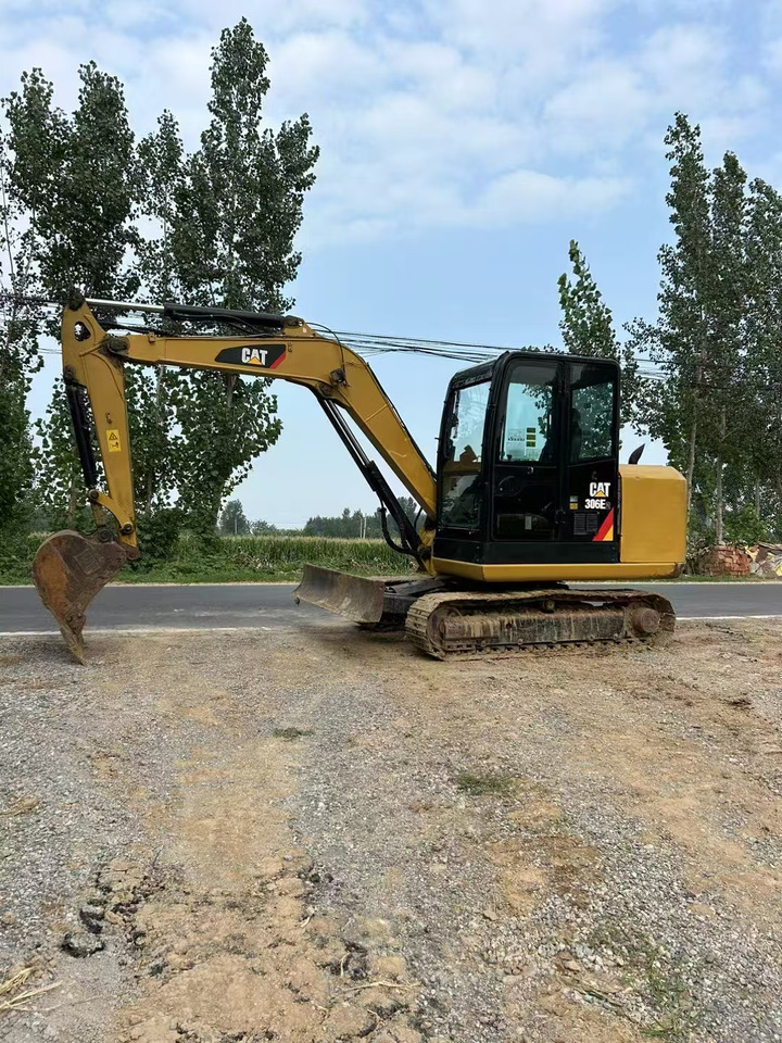 CATERPILLAR 306E2 - Гусеничный экскаватор: фото 1 CATERPILLAR 306E2 - Гусеничный экскаватор: фото 1