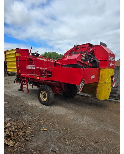 GRIMME SE 75/30 UB - Картофелеуборочный комбайн: фото 2 GRIMME SE 75/30 UB - Картофелеуборочный комбайн: фото 2