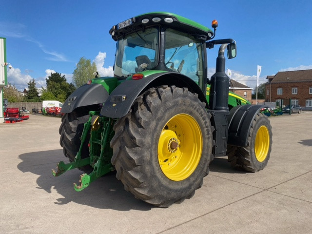 JOHN DEERE 8370R - Трактор: фото 4 JOHN DEERE 8370R - Трактор: фото 4