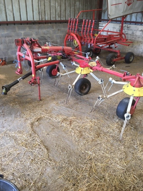 POTTINGER 54N - Сеноворошилка: фото 1 POTTINGER 54N - Сеноворошилка: фото 1