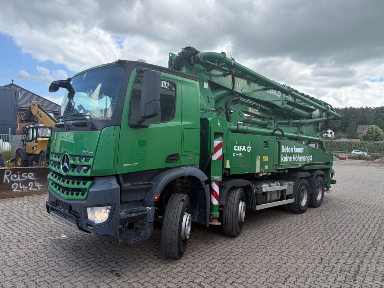 Mercedes-Benz Mercedes 32.40 CIFA K 42 L Betonpumpe - Автобетононасос: фото 1 Mercedes-Benz Mercedes 32.40 CIFA K 42 L Betonpumpe - Автобетононасос: фото 1