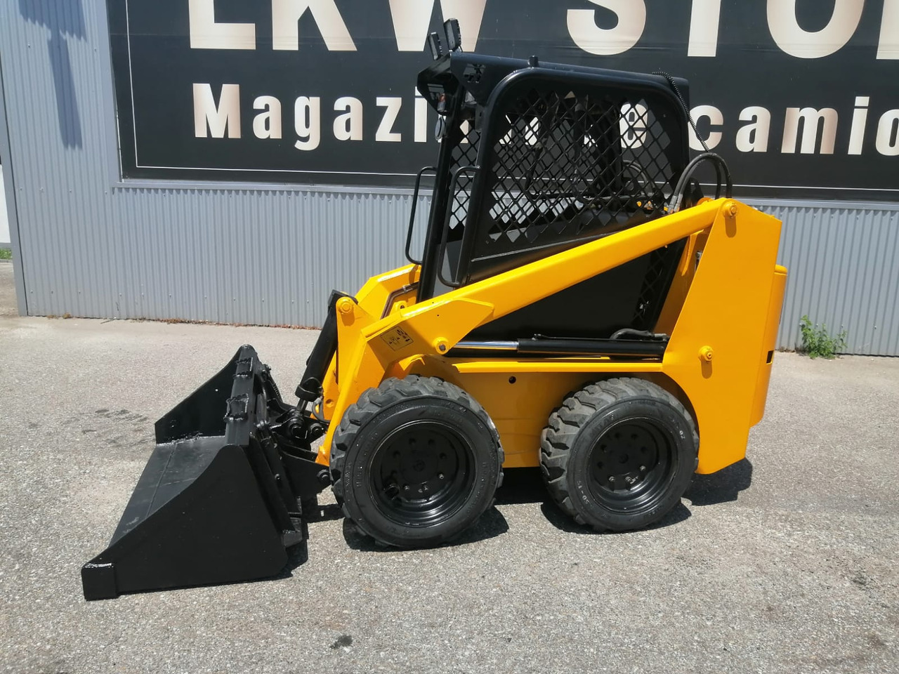 Мини-погрузчик с бортовым поворотом Bobcat SKID TYRE FRONT LOADER RAM ITALY: фото 14