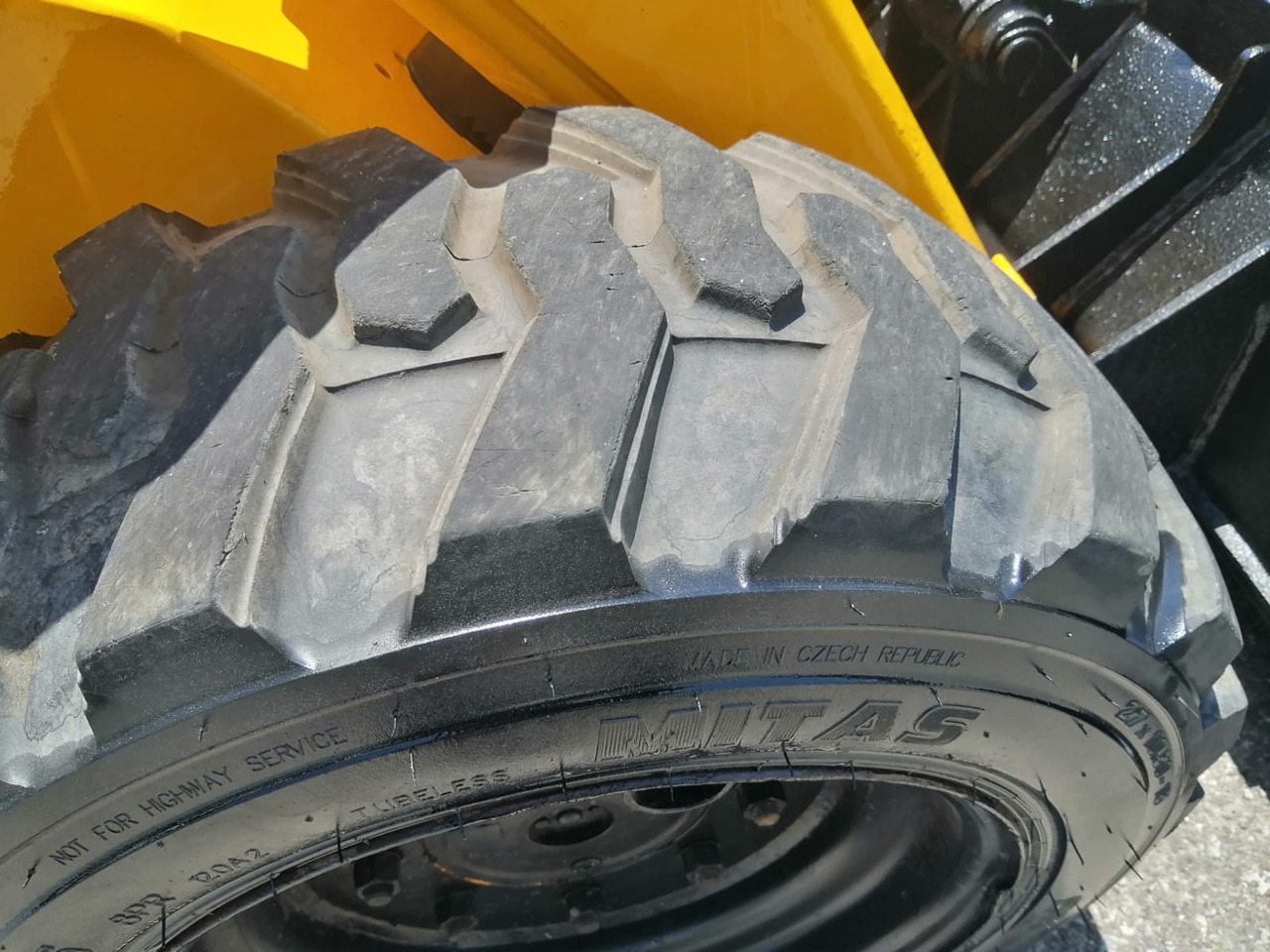 Мини-погрузчик с бортовым поворотом Bobcat SKID TYRE FRONT LOADER RAM ITALY: фото 9