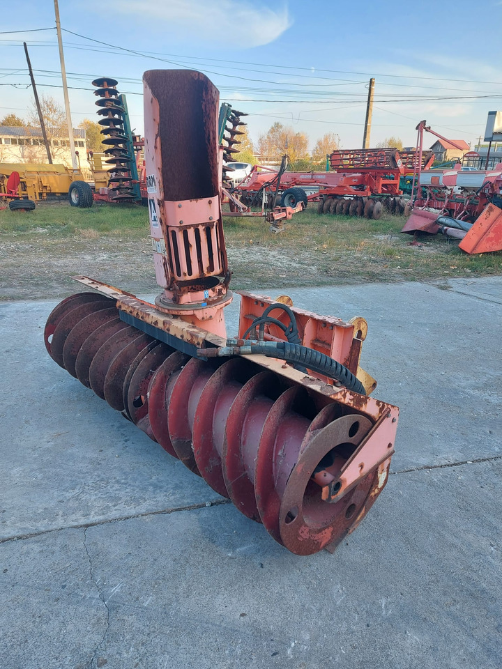 Freza zapada/Snow blower Assaloni pentru Buldoexcavator/Bobcat/Incatcator frontal - Роторный снегоочиститель для Строительной техники: фото 4 Freza zapada/Snow blower Assaloni pentru Buldoexcavator/Bobcat/Incatcator frontal - Роторный снегоочиститель для Строительной техники: фото 4