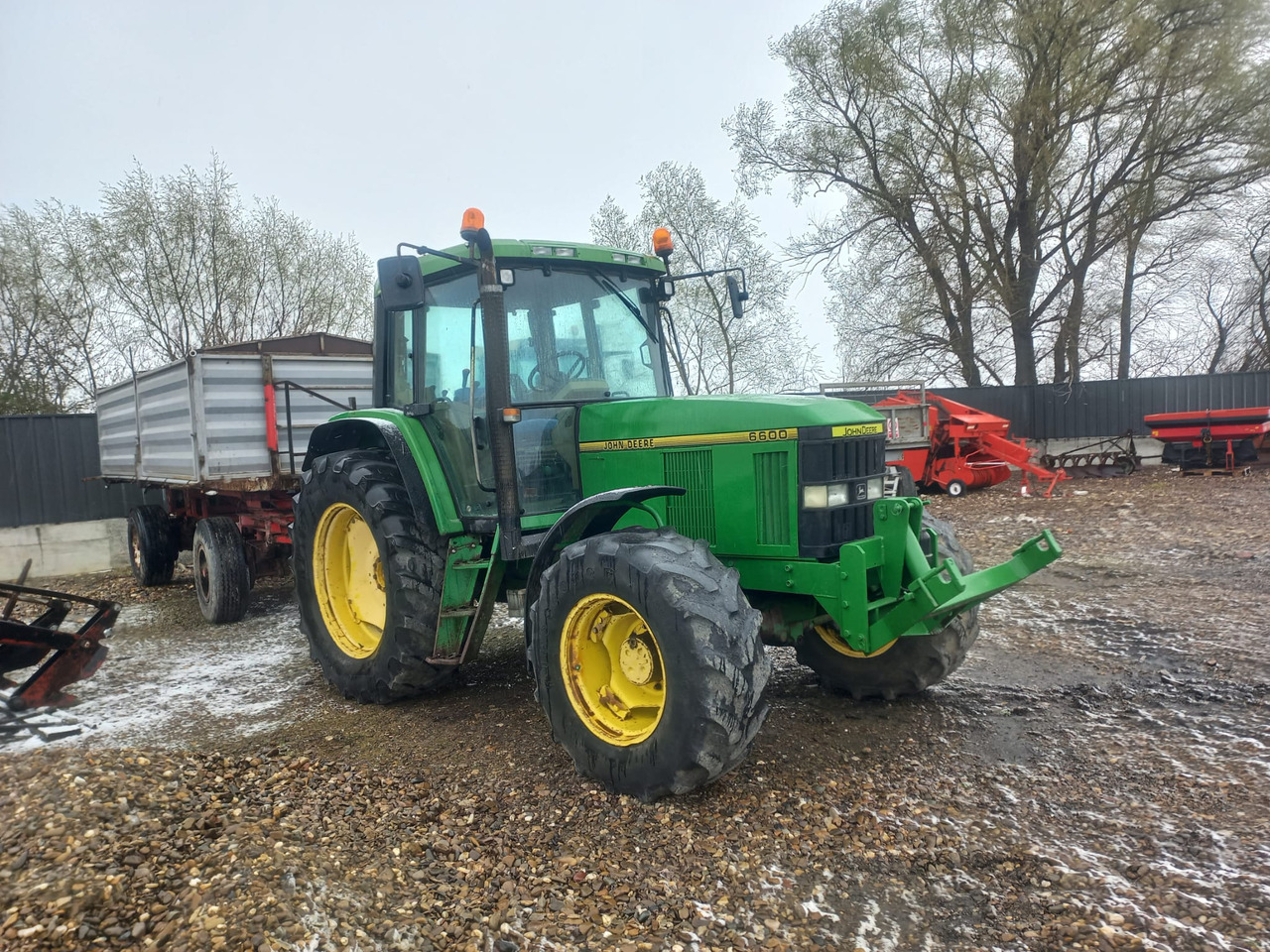 JOHN DEERE 6600 TRACTOR - Трактор: фото 3 JOHN DEERE 6600 TRACTOR - Трактор: фото 3