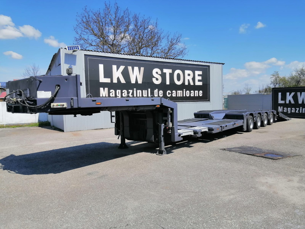 Langendorf Trailer-Tiefbett, 4 Axe, 59 to, extension, TOP !!! - Низкорамный полуприцеп: фото 5 Langendorf Trailer-Tiefbett, 4 Axe, 59 to, extension, TOP !!! - Низкорамный полуприцеп: фото 5