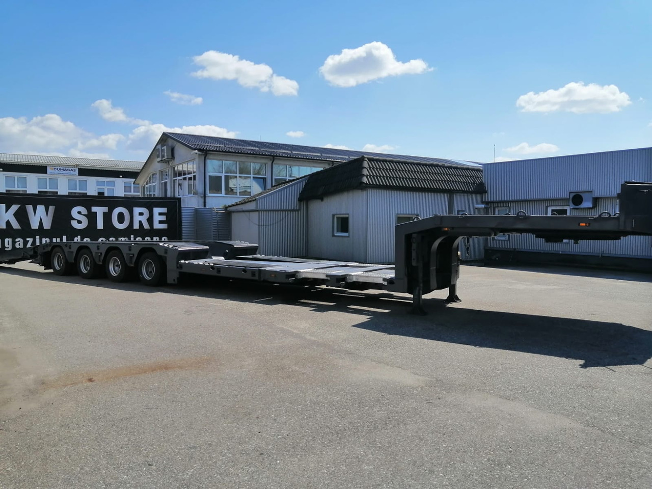 Langendorf Trailer-Tiefbett, 4 Axe, 59 to, extension, TOP !!! - Низкорамный полуприцеп: фото 2 Langendorf Trailer-Tiefbett, 4 Axe, 59 to, extension, TOP !!! - Низкорамный полуприцеп: фото 2