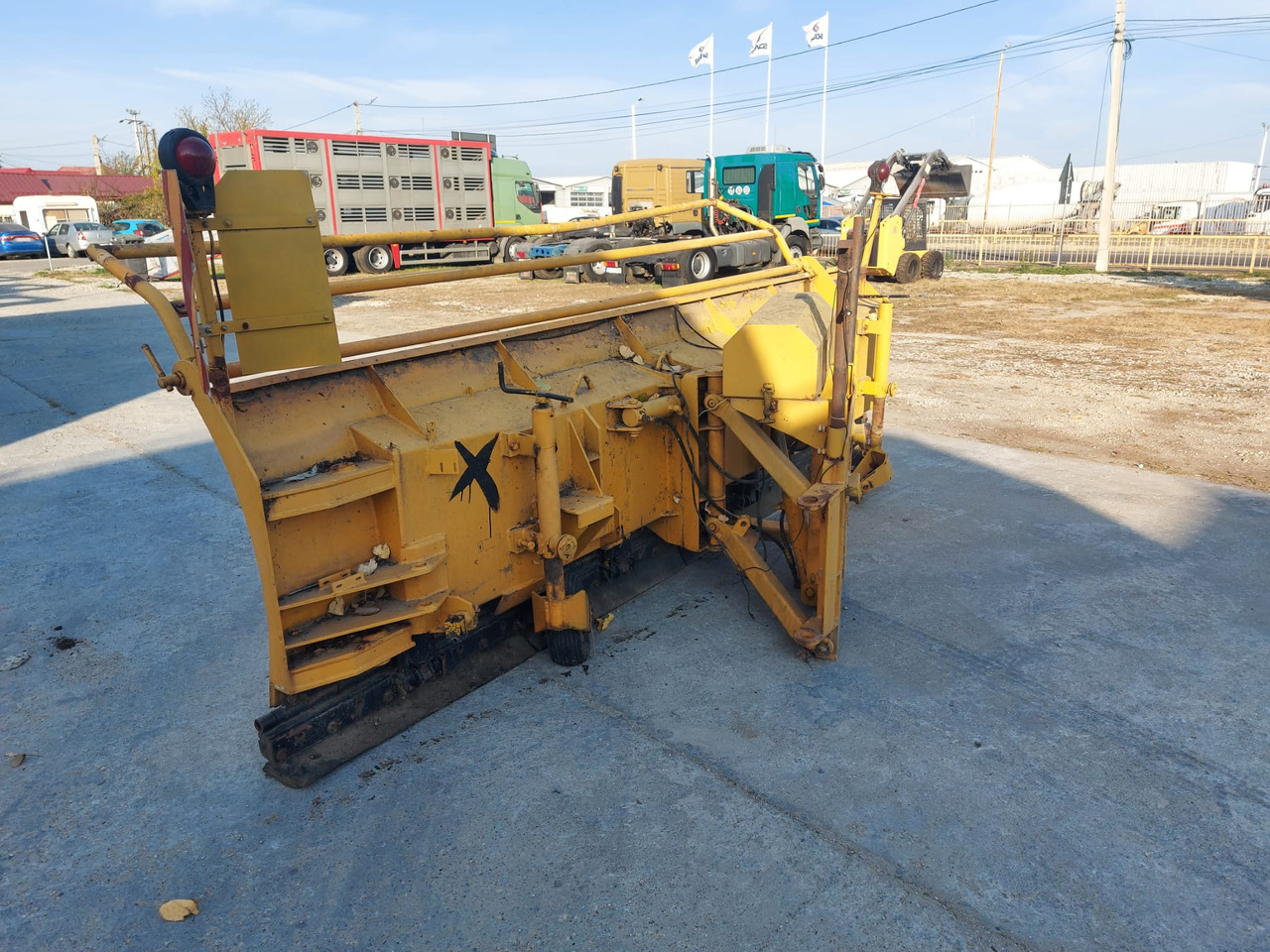 Nido Plow / Snow Blade / – Nido Universal Electrohidraulik – Sn 252 - Отвал для снега: фото 5 Nido Plow / Snow Blade / – Nido Universal Electrohidraulik – Sn 252 - Отвал для снега: фото 5