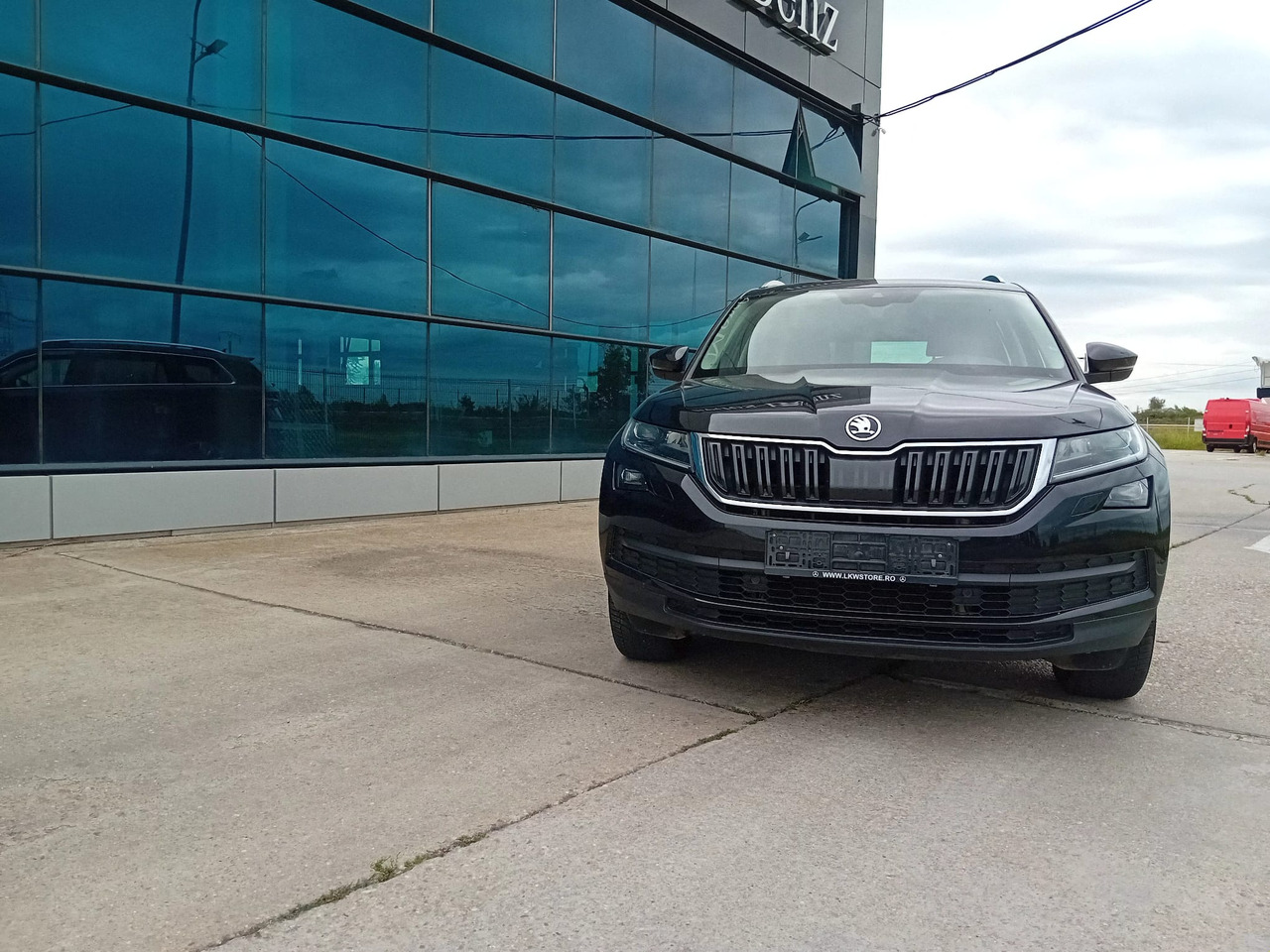 SKODA KODIAQ 2.0 TDI 4×4 DSG, TOP !!! - Внедорожник: фото 2 SKODA KODIAQ 2.0 TDI 4×4 DSG, TOP !!! - Внедорожник: фото 2