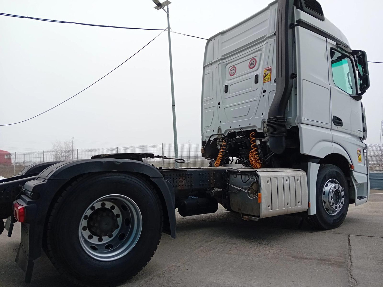 Mercedes-Benz Actros 1845 LS, FULL ADR+PTO, STANDKLIMA, TOP !!! - Тягач: фото 4 Mercedes-Benz Actros 1845 LS, FULL ADR+PTO, STANDKLIMA, TOP !!! - Тягач: фото 4