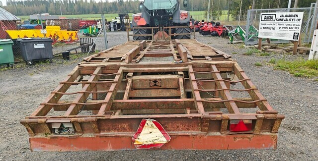 Koneenkuljetuslavetti - hydraulinen - VIDEO - Сельскохозяйственный прицеп: фото 5 Koneenkuljetuslavetti - hydraulinen - VIDEO - Сельскохозяйственный прицеп: фото 5