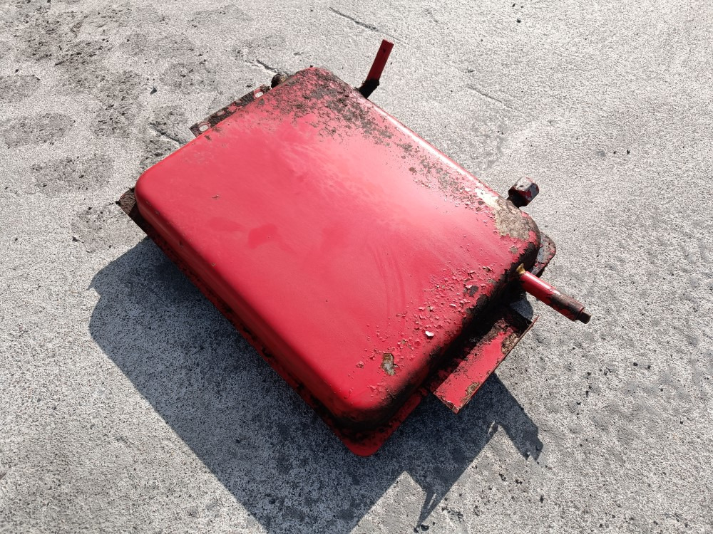 Sampo 410 hydrauliikkaöljysäiliö - Бак для гидравлической жидкости для Зерноуборочных комбайнов: фото 2 Sampo 410 hydrauliikkaöljysäiliö - Бак для гидравлической жидкости для Зерноуборочных комбайнов: фото 2