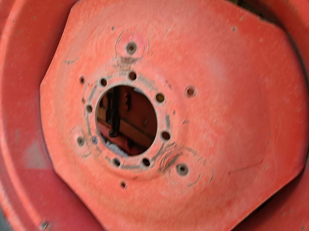 Колесо Taurus 18.4R38 renkaat - Fendt Farmer: фото 9