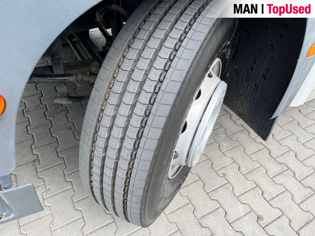 MAN TGM 15.250 4X2 BL - Грузовик с закрытым кузовом: фото 4 MAN TGM 15.250 4X2 BL - Грузовик с закрытым кузовом: фото 4