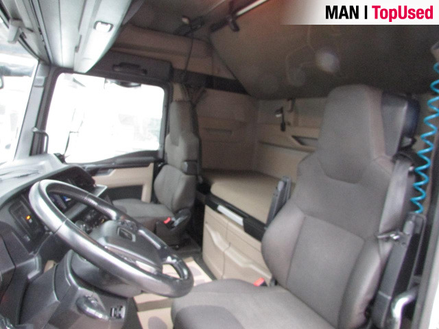 MAN TGX 18.470 4x2 LL SA, Hubsattel, Retarder Euro6 ZV - Тягач: фото 3 MAN TGX 18.470 4x2 LL SA, Hubsattel, Retarder Euro6 ZV - Тягач: фото 3