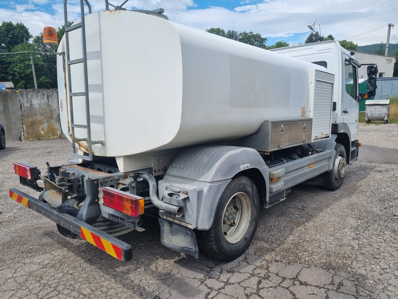 MERCEDES-BENZ ATEGO 1218 water cistern + pressure pump 20 BAR - Грузовик-цистерна: фото 4 MERCEDES-BENZ ATEGO 1218 water cistern + pressure pump 20 BAR - Грузовик-цистерна: фото 4