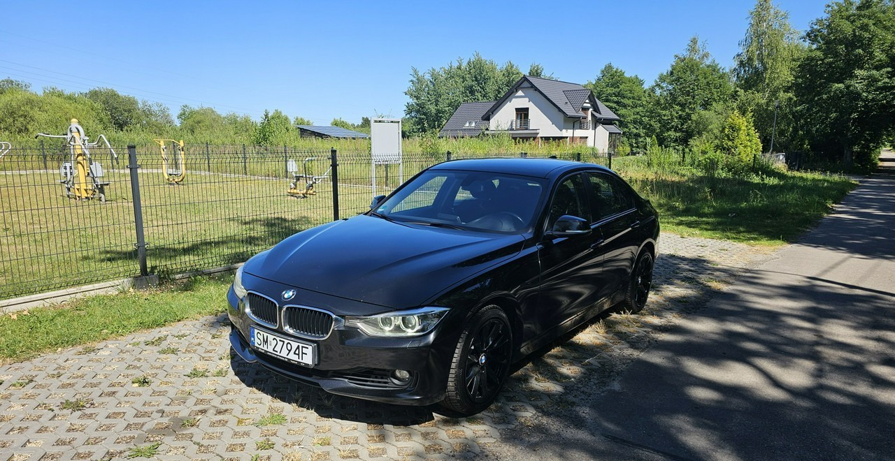 BMW SERIA 3 V (F30/F31/F34) BMW SERIA 3 BMW 330D xDrive ładny stan 4x4 sedan - Седан: фото 2 BMW SERIA 3 V (F30/F31/F34) BMW SERIA 3 BMW 330D xDrive ładny stan 4x4 sedan - Седан: фото 2