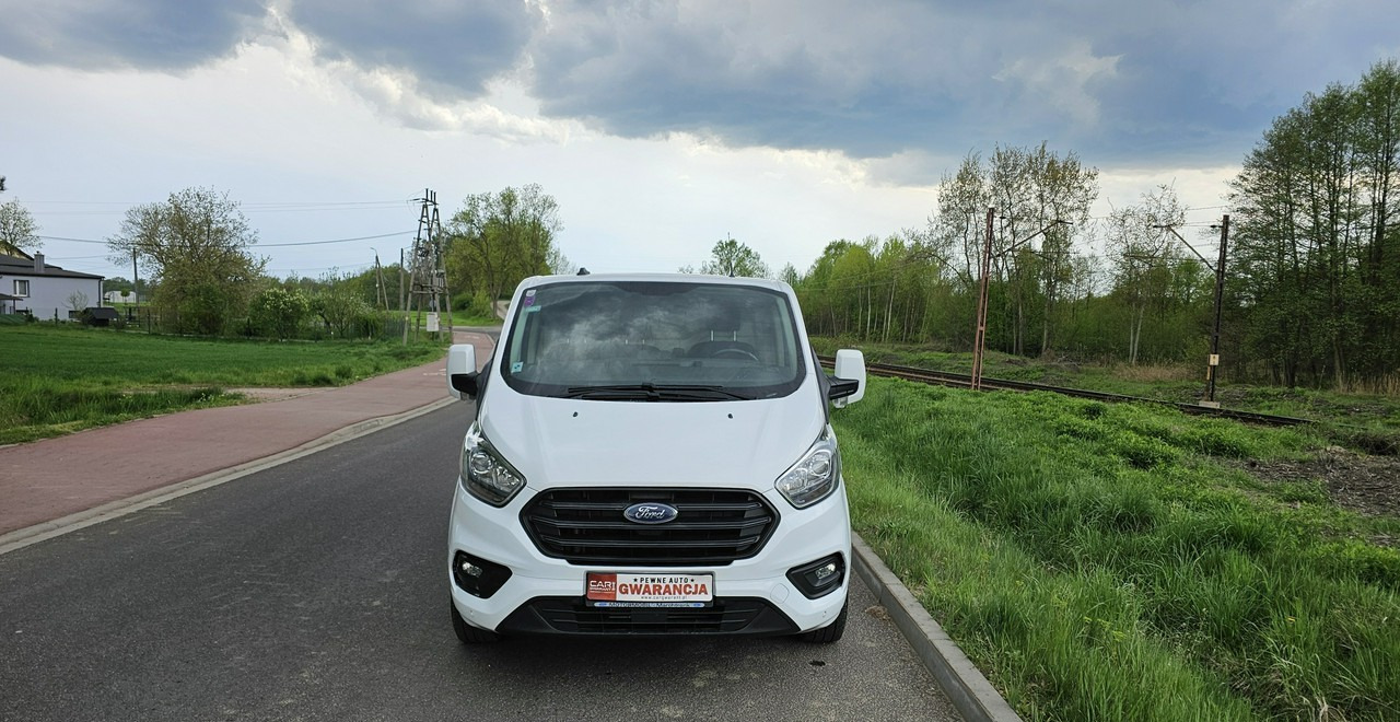 Ford Transit Transit Custom Ford Transit Custom long bardzo ładny egzemplarz - Цельнометаллический фургон: фото 3 Ford Transit Transit Custom Ford Transit Custom long bardzo ładny egzemplarz - Цельнометаллический фургон: фото 3