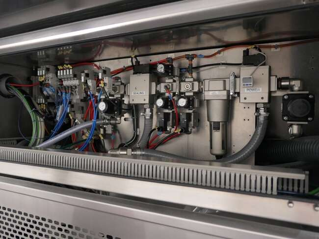 Упаковочное оборудование Mecapack traysealer O² 7000: фото 14 Упаковочное оборудование Mecapack traysealer O² 7000: фото 14