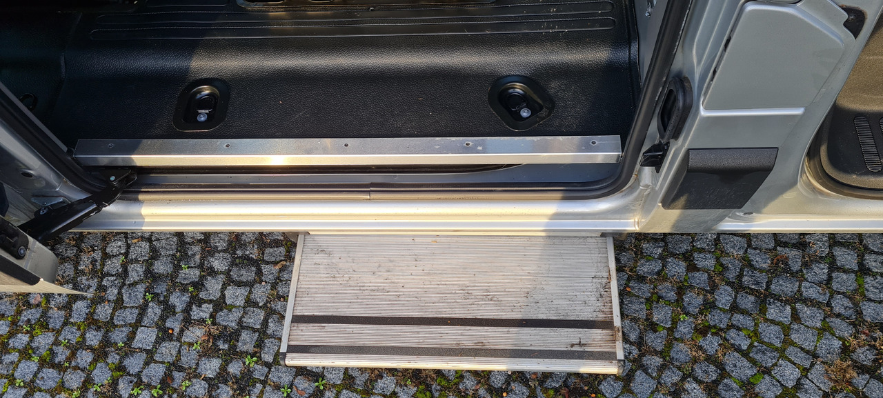 RENAULT Master 150 CDI 9-Sitzer Personentransporter Ex-Behördenfahrzeug 1. Hand в лизинг RENAULT Master 150 CDI 9-Sitzer Personentransporter Ex-Behördenfahrzeug 1. Hand: фото 24