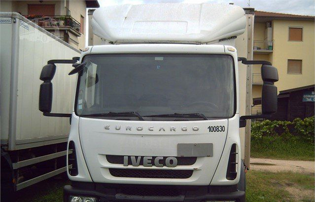 Iveco EUROCARGOeurocargo 150e22 - Грузовик с закрытым кузовом: фото 2 Iveco EUROCARGOeurocargo 150e22 - Грузовик с закрытым кузовом: фото 2