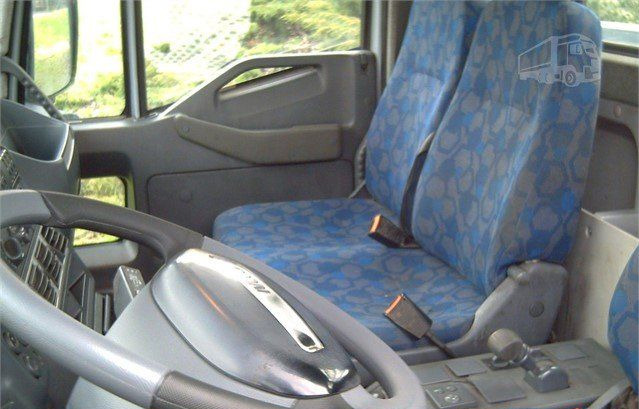 Iveco EUROCARGOeurocargo 160e25 - Грузовик бортовой/ Платформа, Автоманипулятор: фото 4 Iveco EUROCARGOeurocargo 160e25 - Грузовик бортовой/ Платформа, Автоманипулятор: фото 4