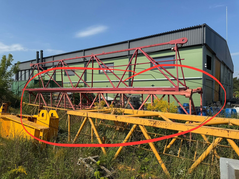 Liebherr 80HC 120HC 170HC towers + 120HC undercarriage - Башенный кран: фото 3 Liebherr 80HC 120HC 170HC towers + 120HC undercarriage - Башенный кран: фото 3