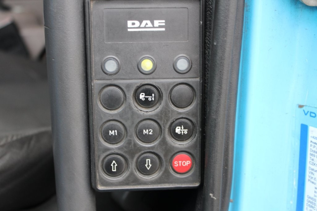 Тентованный грузовик DAF LF 260 FA: фото 19