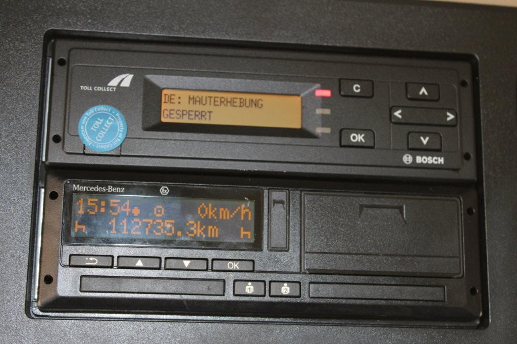 Тентованный грузовик Mercedes-Benz Actros 2542: фото 15 Тентованный грузовик Mercedes-Benz Actros 2542: фото 15