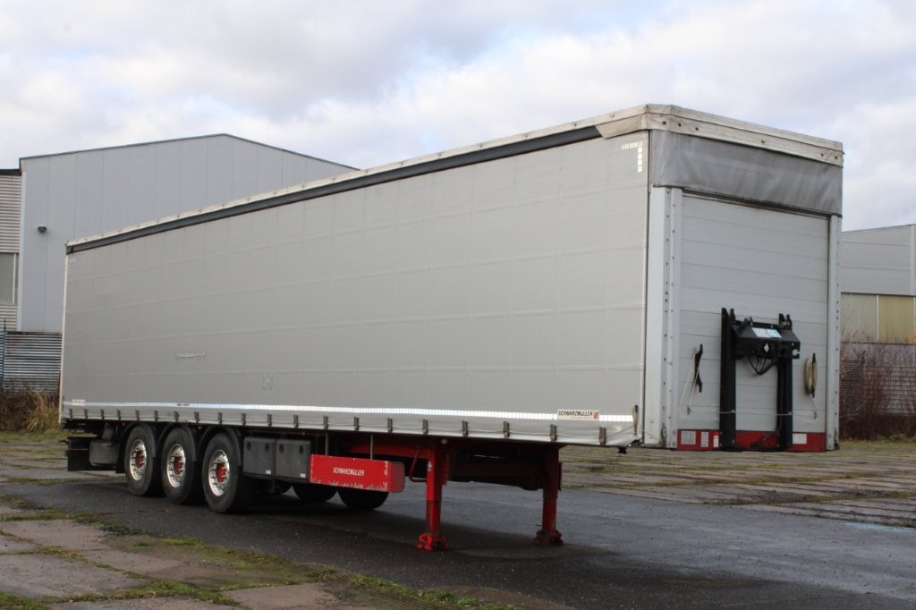 SCHWARZMÜLLER SPA 3/E, SAF, 2x ZVEDACÍ NÁPRAVA - Тентованный полуприцеп: фото 1 SCHWARZMÜLLER SPA 3/E, SAF, 2x ZVEDACÍ NÁPRAVA - Тентованный полуприцеп: фото 1