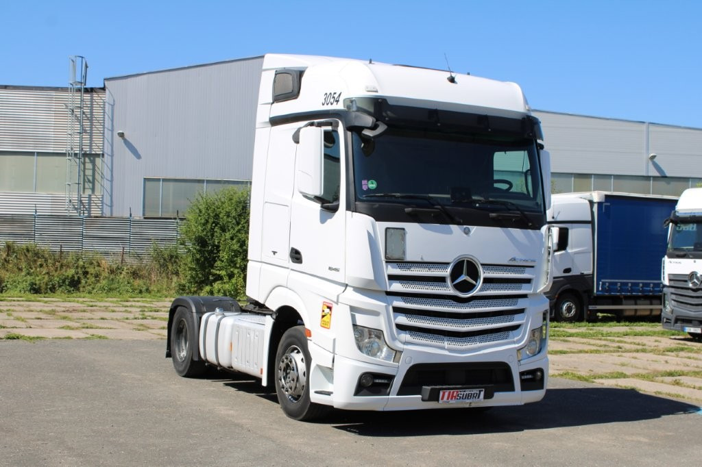 Mercedes-Benz ACTROS 1845 - Тягач: фото 1 Mercedes-Benz ACTROS 1845 - Тягач: фото 1