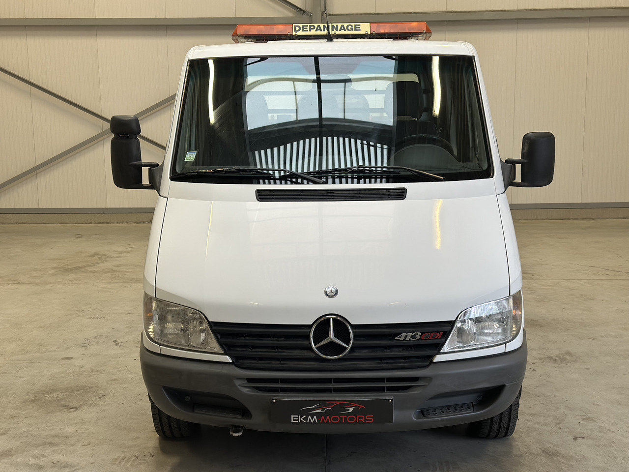Mersedes Sprinter 413 - Эвакуатор: фото 2 Mersedes Sprinter 413 - Эвакуатор: фото 2
