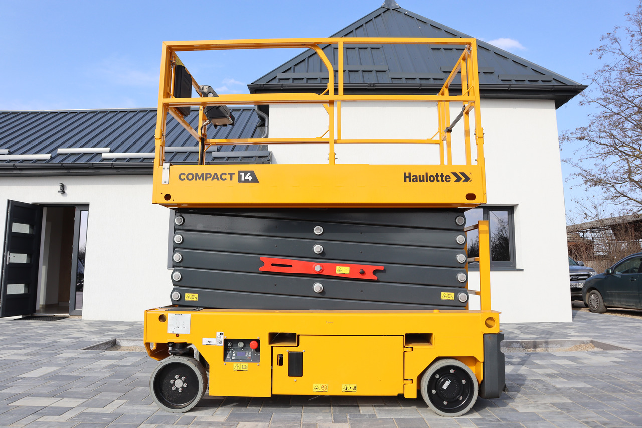 HAULOTTE Compact 14 - Ножничный подъемник: фото 2 HAULOTTE Compact 14 - Ножничный подъемник: фото 2