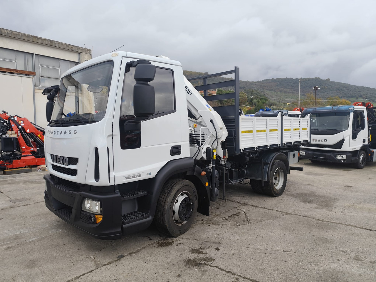 Автоманипулятор IVECO EUROCARGO 120E28P: фото 21