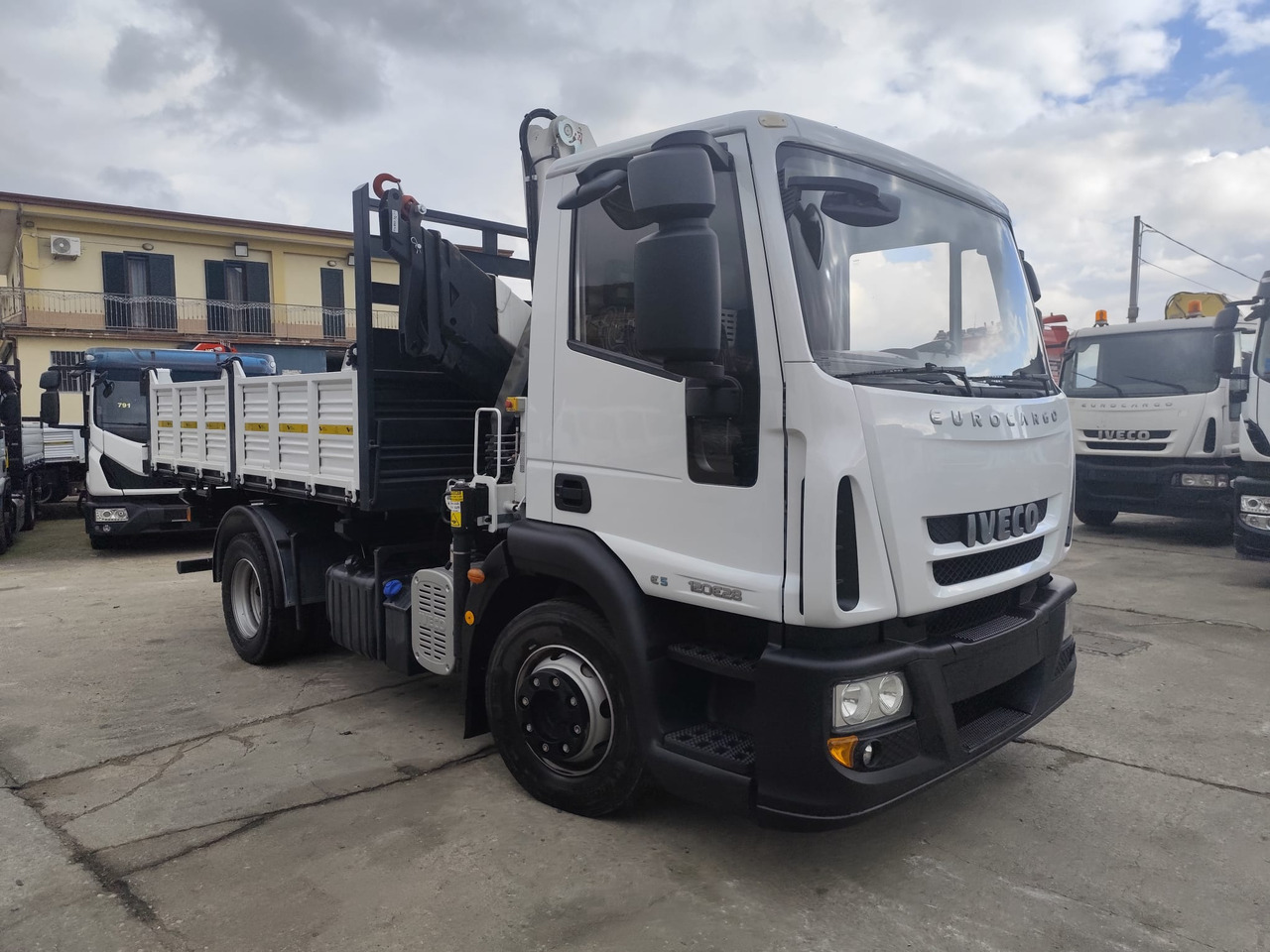 Автоманипулятор IVECO EUROCARGO 120E28P: фото 16