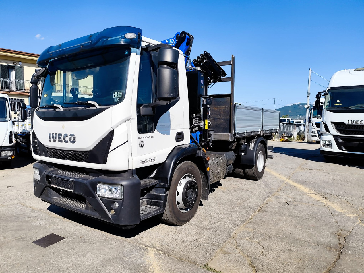 IVECO EUROCARGO 180-320 - Автоманипулятор: фото 1 IVECO EUROCARGO 180-320 - Автоманипулятор: фото 1