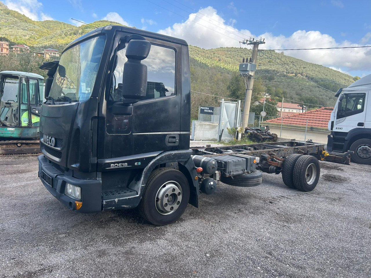 IVECO EUROCARGO 80E18 - Грузовик бортовой/ Платформа, Самосвал: фото 4 IVECO EUROCARGO 80E18 - Грузовик бортовой/ Платформа, Самосвал: фото 4