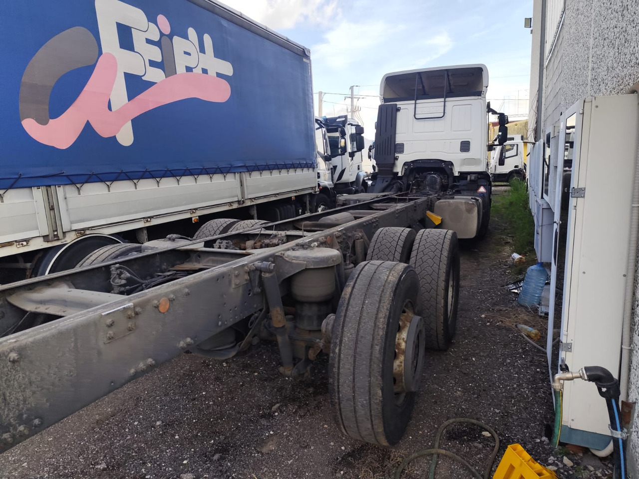 IVECO STRALIS AD 260S31 XP - Грузовик-шасси: фото 2 IVECO STRALIS AD 260S31 XP - Грузовик-шасси: фото 2