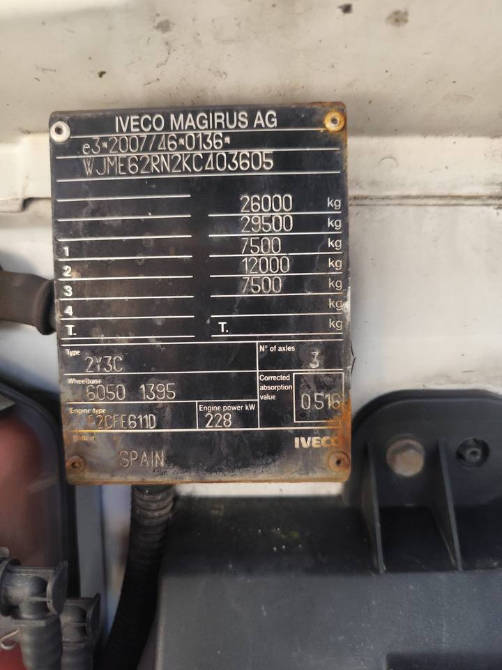 IVECO STRALIS AD 260S31 XP - Грузовик-шасси: фото 2 IVECO STRALIS AD 260S31 XP - Грузовик-шасси: фото 2