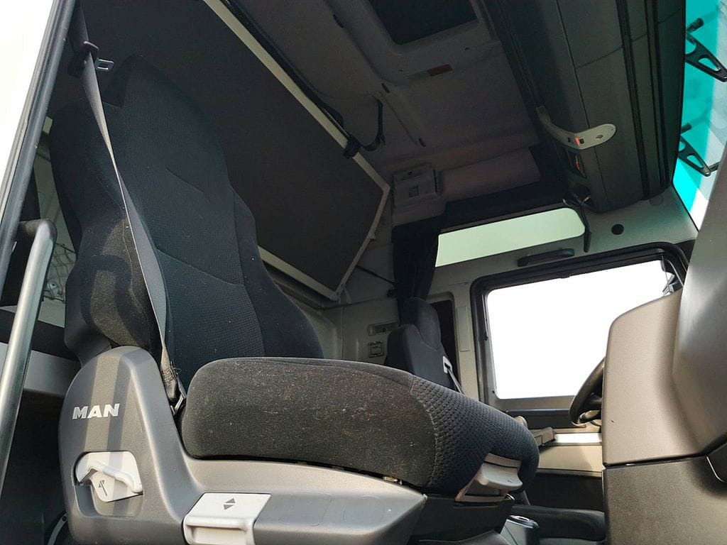 Грузовик-шасси MAN TGX 26.480: фото 17