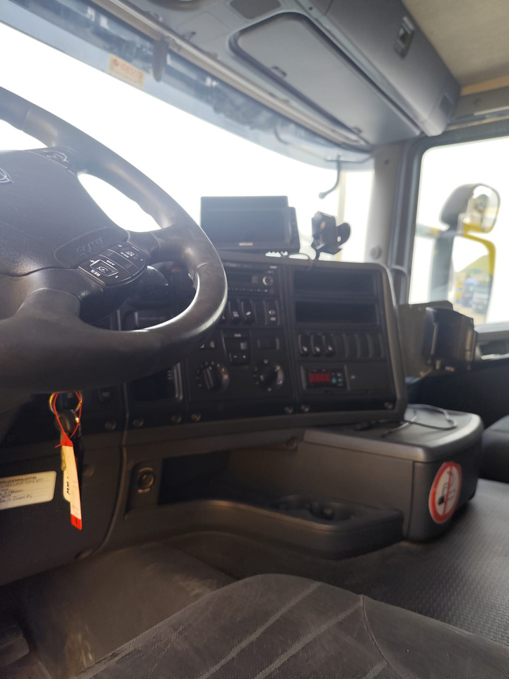 SCANIA G450 - Грузовик-шасси: фото 4 SCANIA G450 - Грузовик-шасси: фото 4