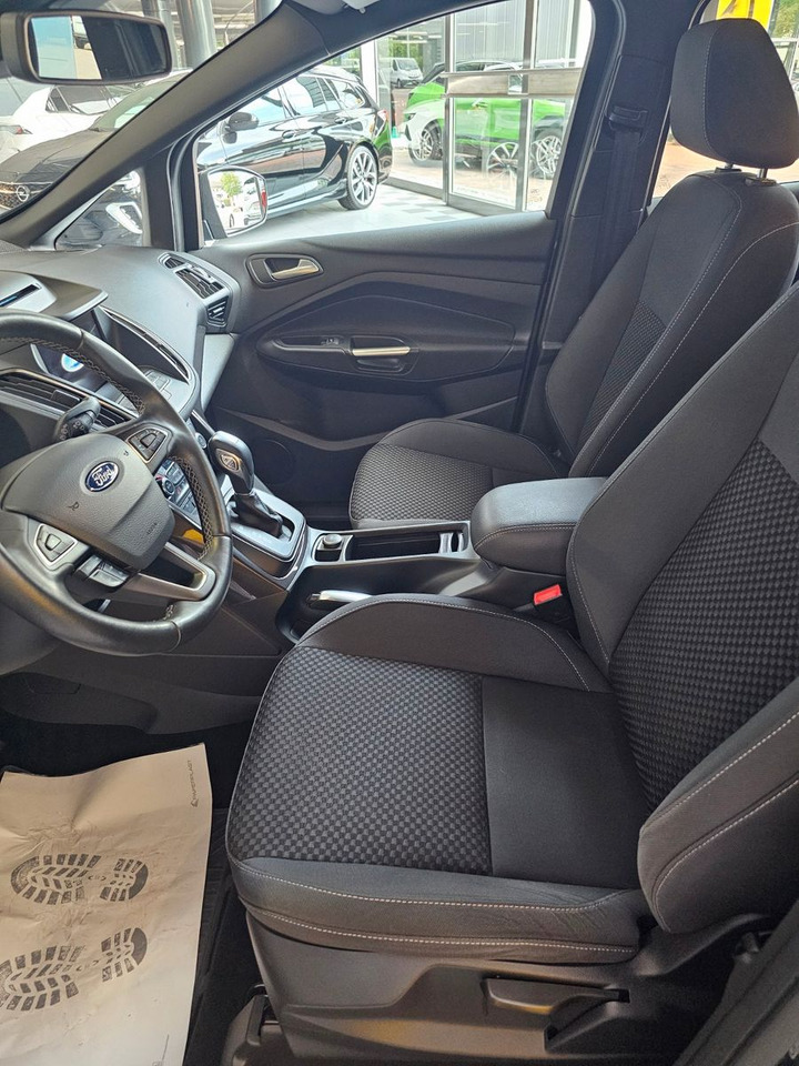 Ford C-MAX 1.5 Sport Automatik Bi-Xenon Navi Standhzg - Пассажирский фургон: фото 5 Ford C-MAX 1.5 Sport Automatik Bi-Xenon Navi Standhzg - Пассажирский фургон: фото 5