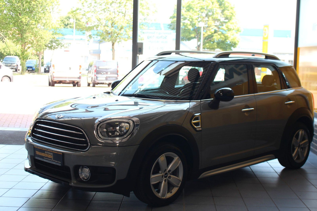 MINI Cooper D Countryman Pepper Navi Klimaaut. PDC - Легковой автомобиль: фото 4 MINI Cooper D Countryman Pepper Navi Klimaaut. PDC - Легковой автомобиль: фото 4